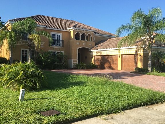 3rd image of 10538 Bermuda Isle Dr