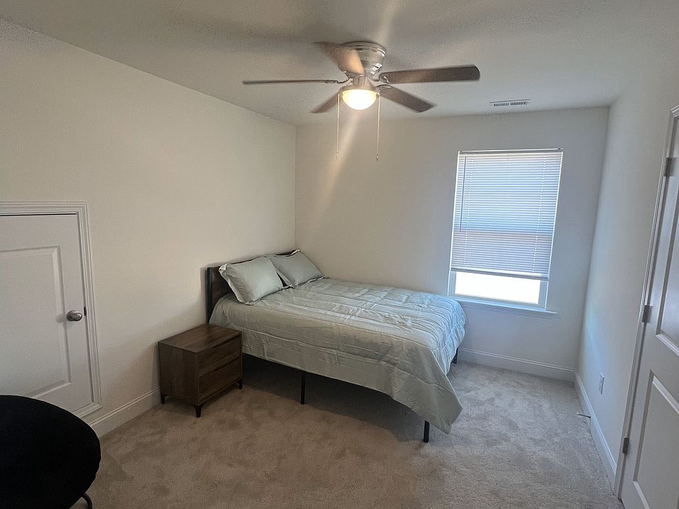 2nd image of 95 Winding Creek Dr #3