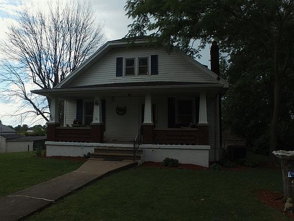 2nd image of 434 Horseshoe Dr
