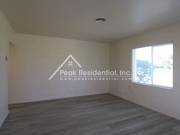3rd image of 4801 Valletta Way