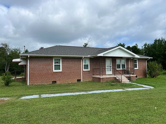 471 Rev Alex Brown Rd — Photo 1