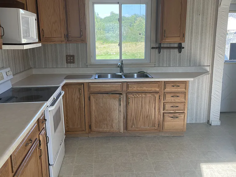 1015 Main St #1015 — Photo 4