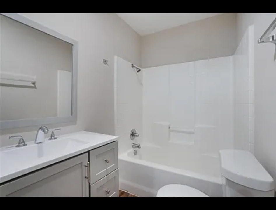 1st image of 607 Western Hills Trl