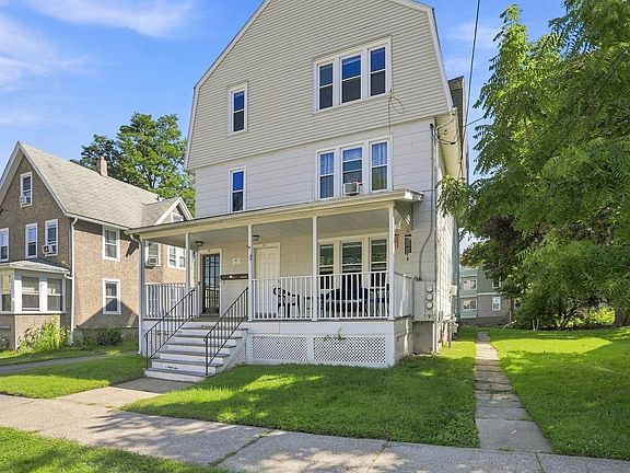 2nd image of 39 Bell St