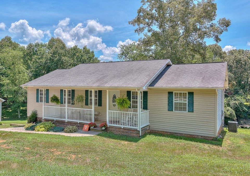 1st image of 116 Sturbridge Ln