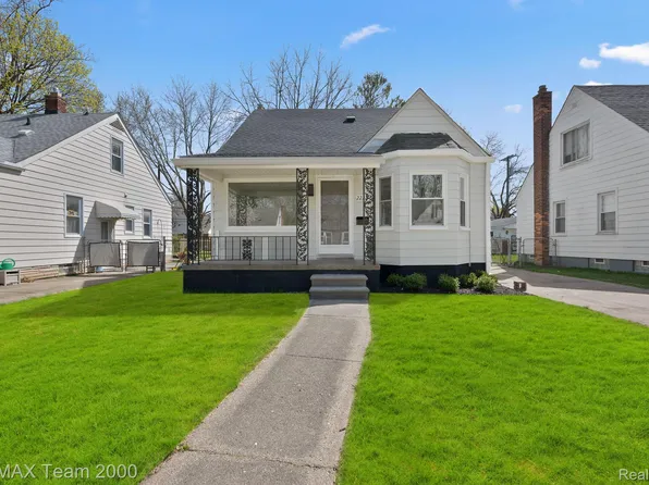 2227 Academy St, Dearborn, MI 48124