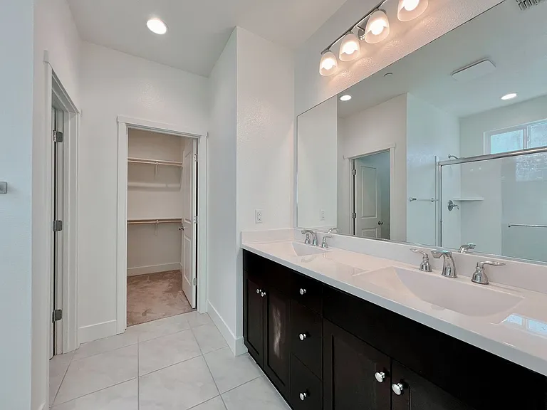 1421 Waterwheel Ln — Photo 9