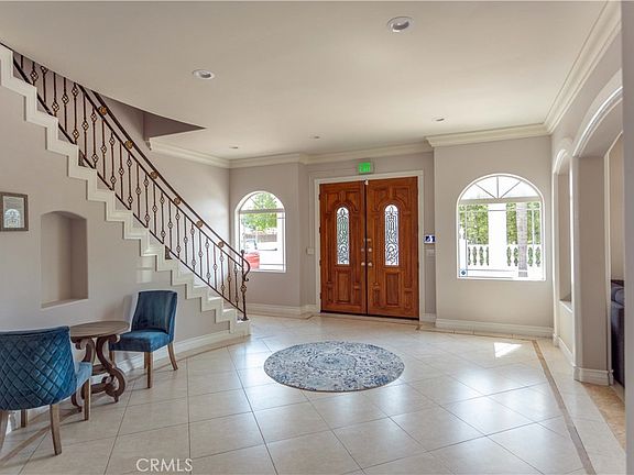 2nd image of 5449 Woodman Ave