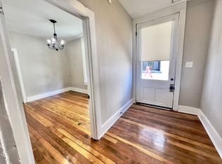 176 N Broadway #9, Lexington, KY 40507