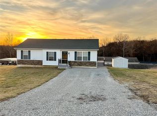 331 Julie Ct, Elsberry, MO 63343