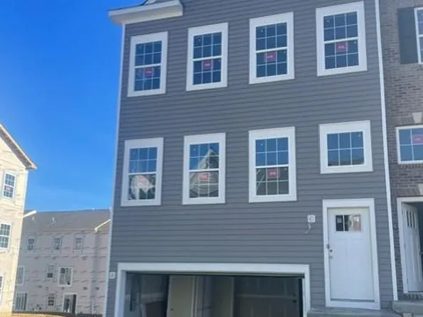 23610 Highliner Way, California, MD 20619