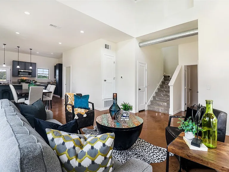 206 Perch Dr — Photo 5