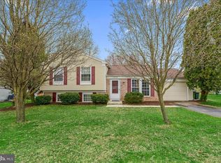 1572 Creek Bed Dr, Harrisburg, PA 17110