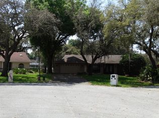 1651 Sir Henrys Trl, Lakeland, FL 33809