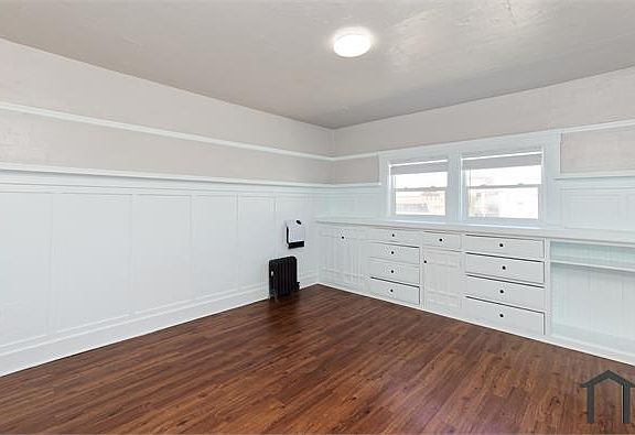 5th image of 546 Georgia St APT 302