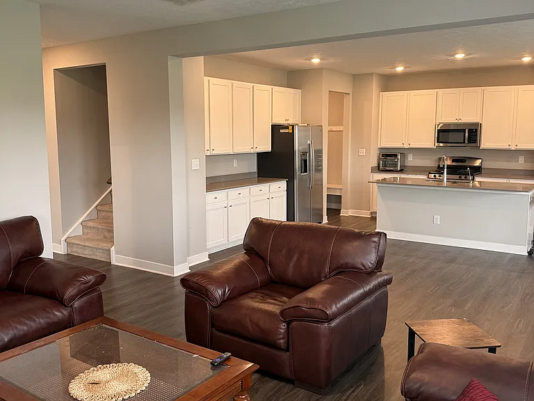17132 Seaboard Pl — Photo 2