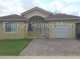 1009 NE 16th Ave, Homestead, FL 33033