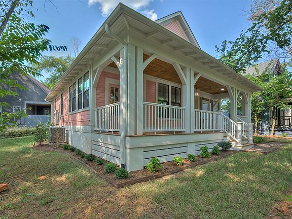 2nd image of 18246 Willowbrooke Ct