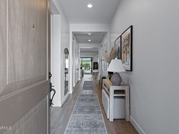 5th image of 2560 E THORNTON Court