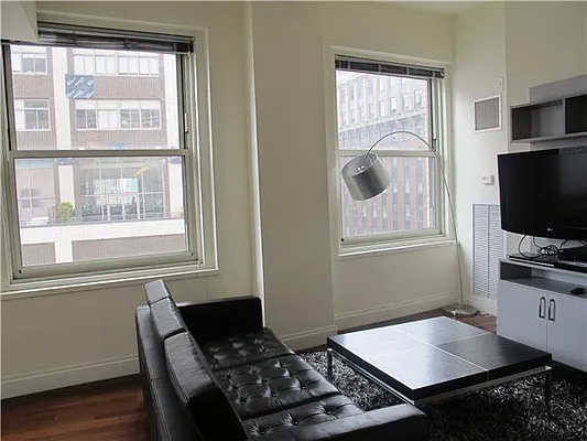 Rented by 212 Consulting Corp | media 59