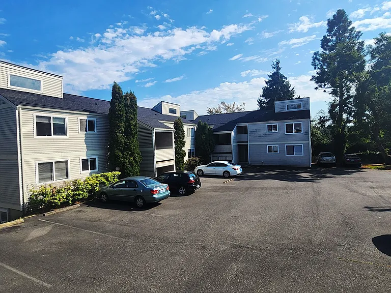 Heather Ridge, 2 Bedrooms, 1 Bathroom Apartments for Rent! — Photo 40