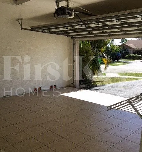 9703 NW 42nd Ct — Photo 22