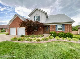 7305 Olde Nantucket Cv, Louisville, KY