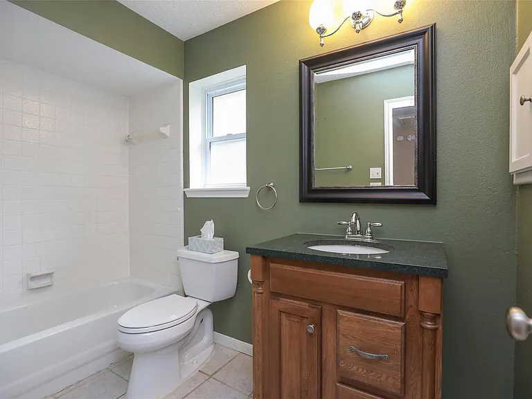 22815 Red River Dr — Photo 23