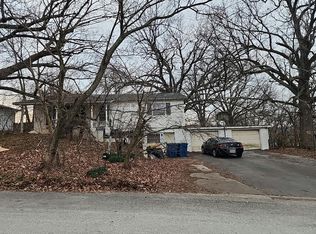 1515 Greenwood Blvd, Neosho, MO 64850