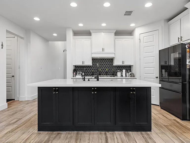 6025 Kelly Kyle Ave — Photo 10