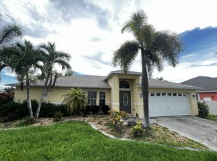 1106 SE 5th Pl, Cape Coral, FL 33990
