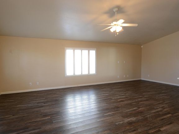 5th image of 3965 E Marcus Ave