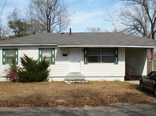 102 Montague Dr, Hattiesburg, MS 39401