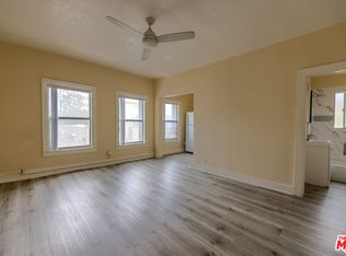 661 Shatto Pl APT 300, Los Angeles, CA 90005