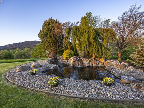 5th image of 33685 Van Duyn Rd