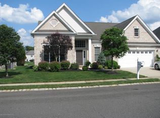 16 Carleton Dr, Freehold, NJ 07728