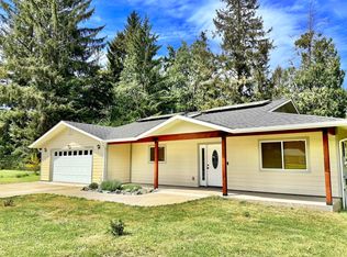 130 Seashore Dr, Crescent City, CA 95531