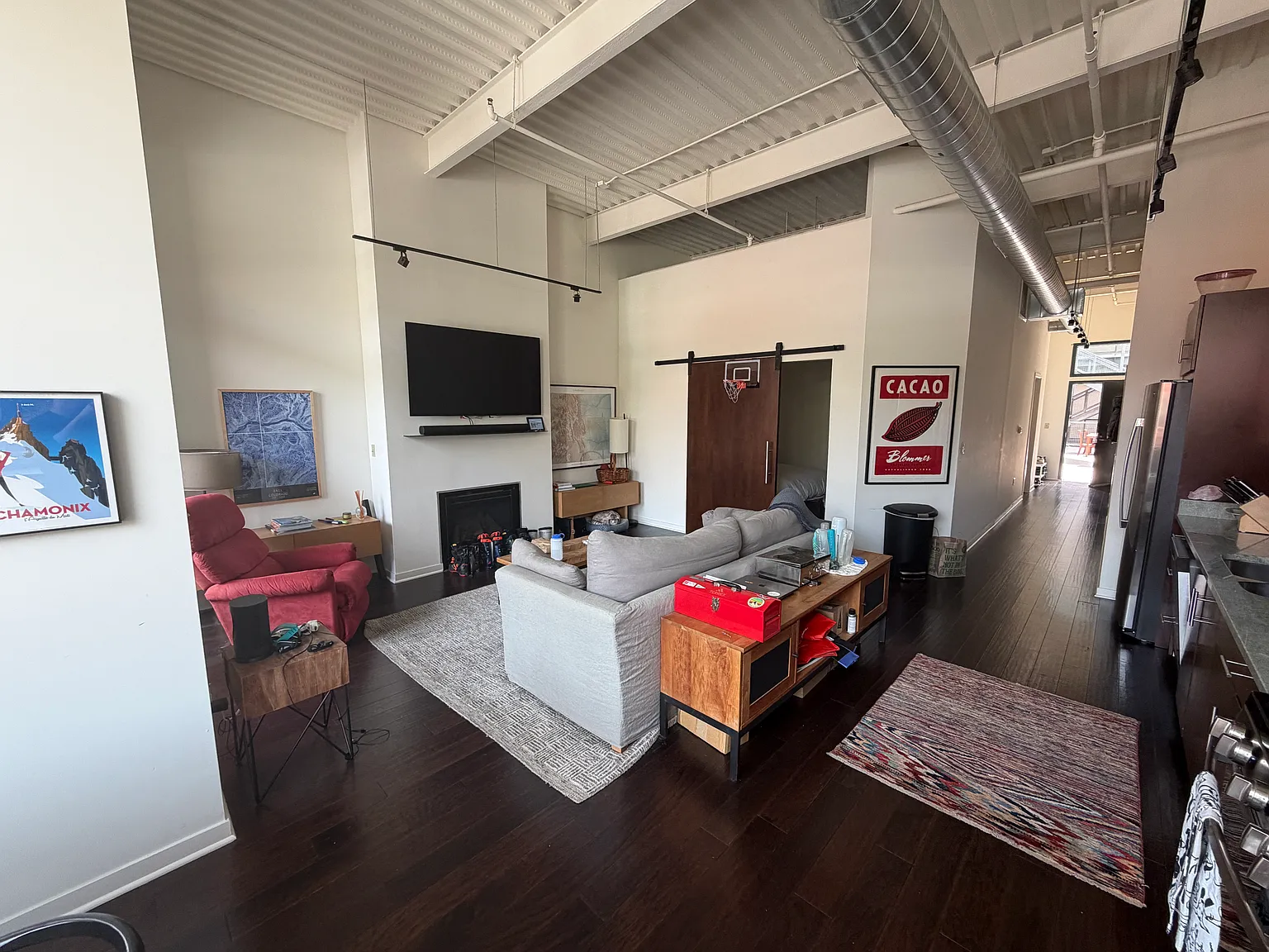 361 Robinson St — Photo 2