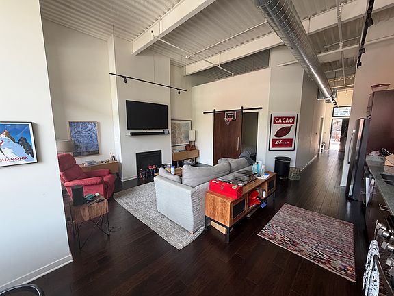 2nd image of 361 Robinson St