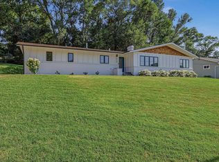412 39th St, Sioux City, IA 51104