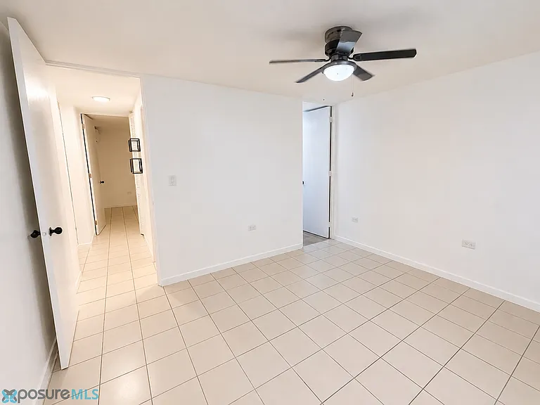 155 Calle Del Parque #A — Photo 4