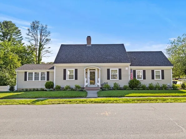 1 Stratford Rd, Andover, MA 01810