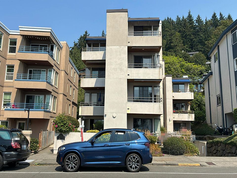 1st image of 4222 Beach Dr SW APT 301