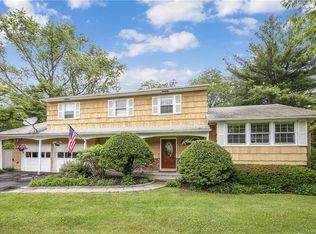 2982 Manor St, Yorktown Heights, NY 10598