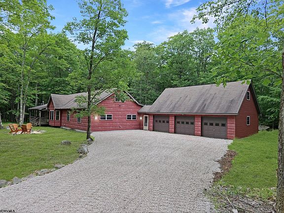 2nd image of 272 Betony Ln