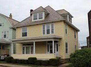 121 College Ave #A, Grove City, PA 16127