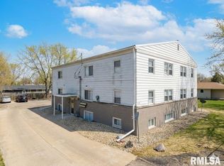 522 N Main St, Hanna City, IL