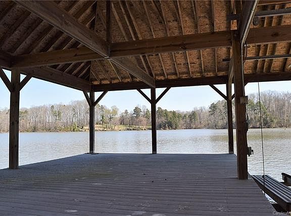3rd image of 8208 Catawba Cove Dr