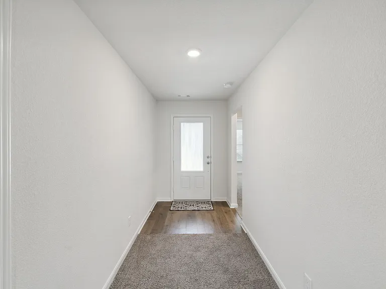 9945 Fighting Falcon Way — Photo 6