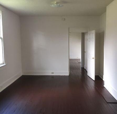 2nd image of 3011 Iberville St #3011